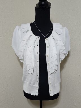 NWT New York & Company White Ruffle-Front Short Sleeve Cardigan Sz M Coquette
